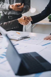 Case study: jak średnia firma budowlana obniżyła ślad węglowy o 30%